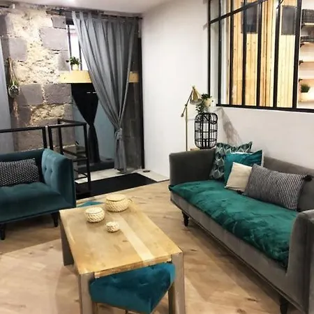 Atelier Ferrand Historique Apartment